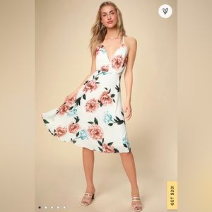 Lulus spaghetti strap midi floral dress NWT